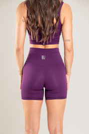 Timeless Shorts Velvet plum