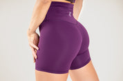 Timeless Shorts Velvet plum