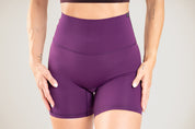 Timeless Shorts Velvet plum