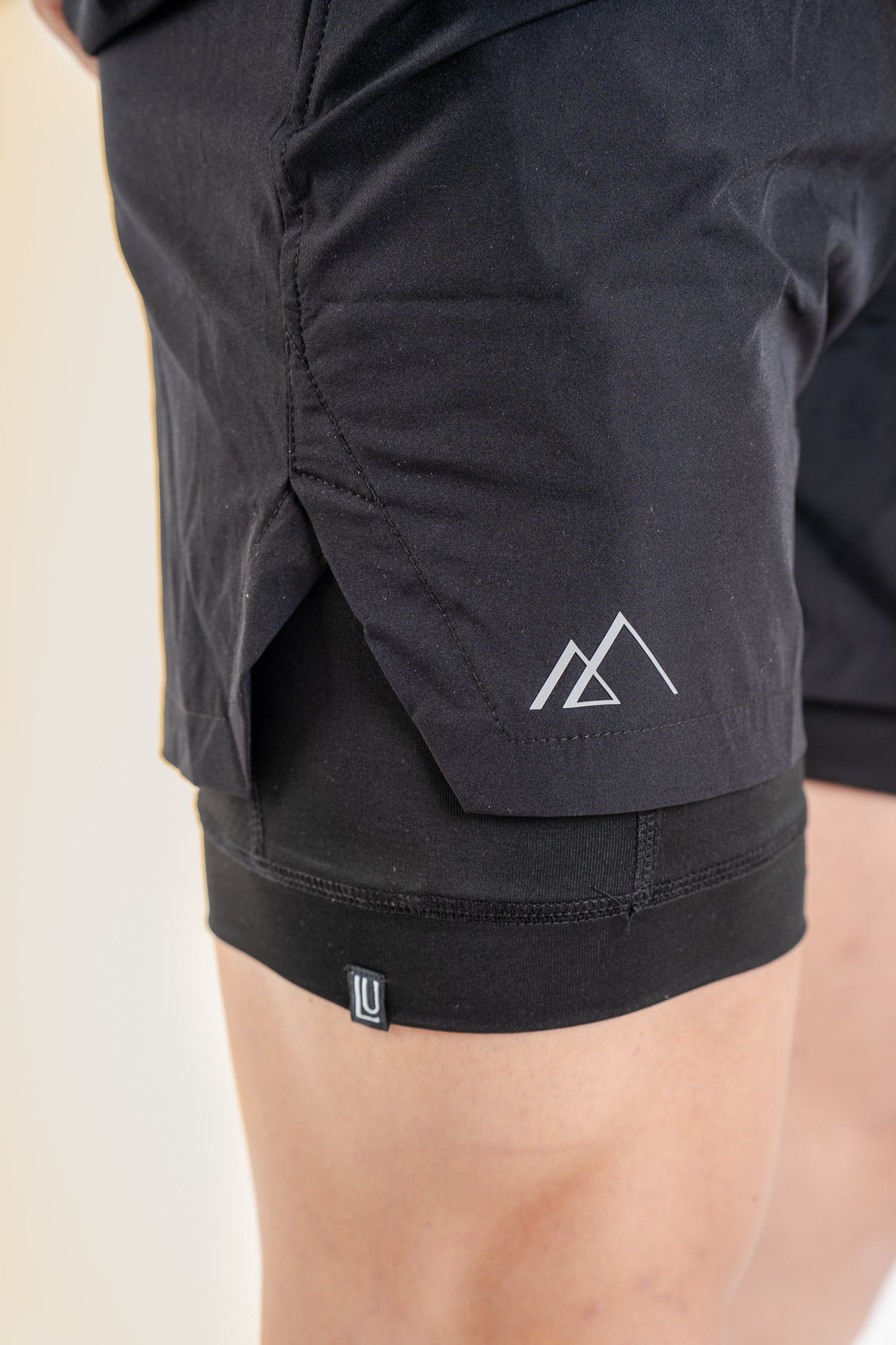 Lift Up kratke hlače 2v1, črna