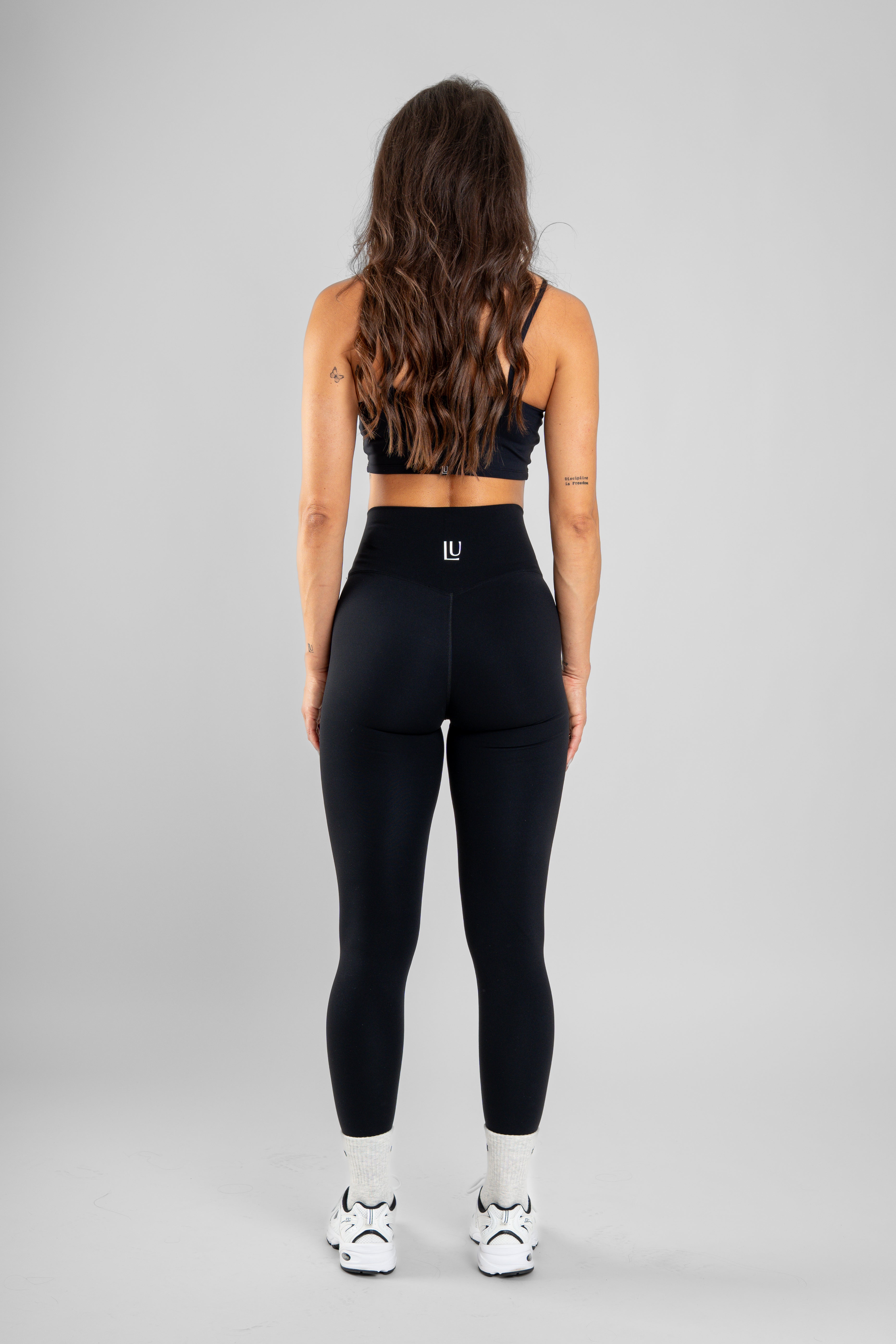 Timeless legice, classic black