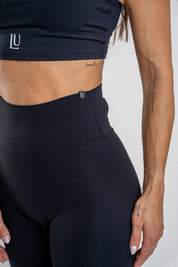 Timeless legice, classic black