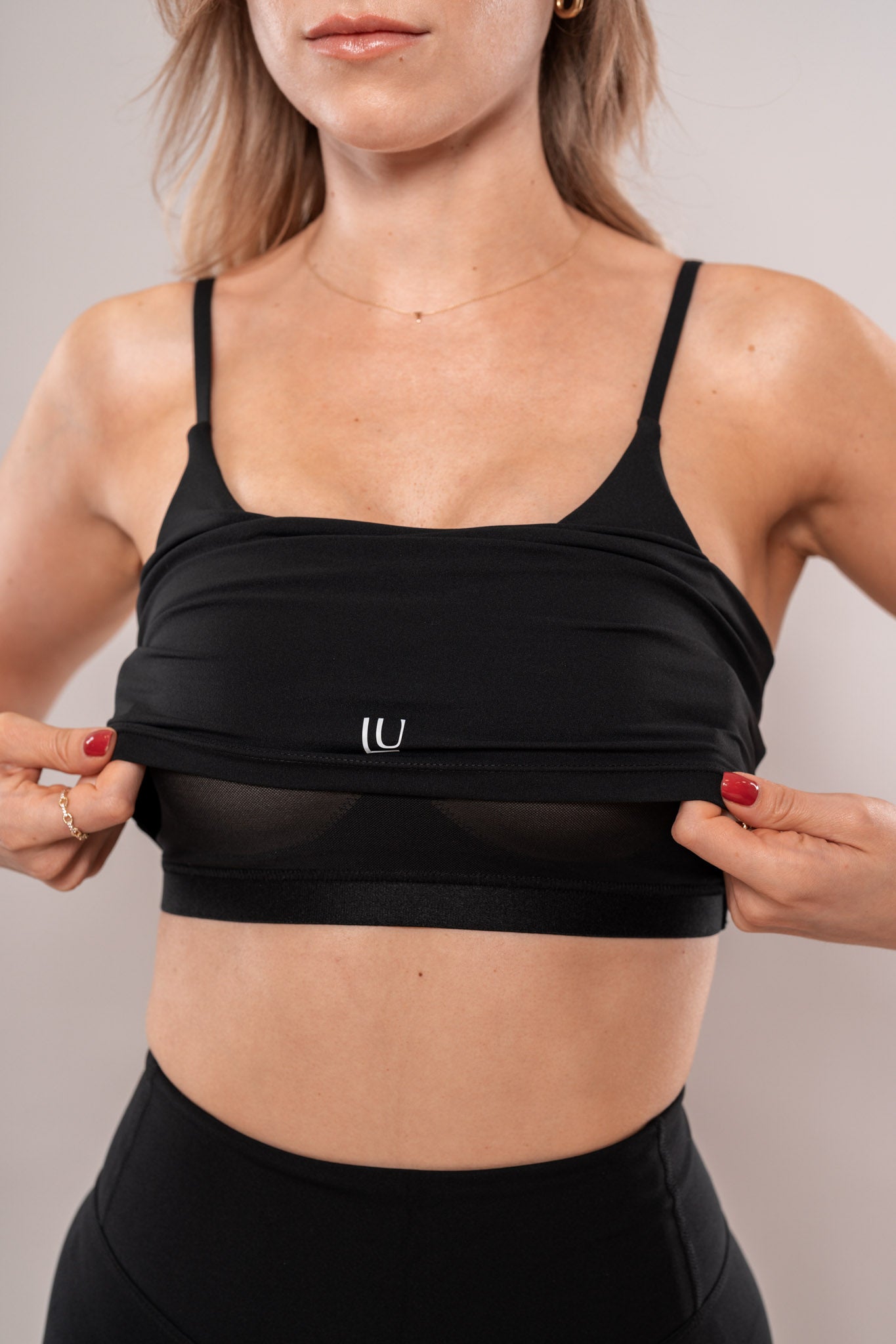 Level Up Light Sports Bra Black