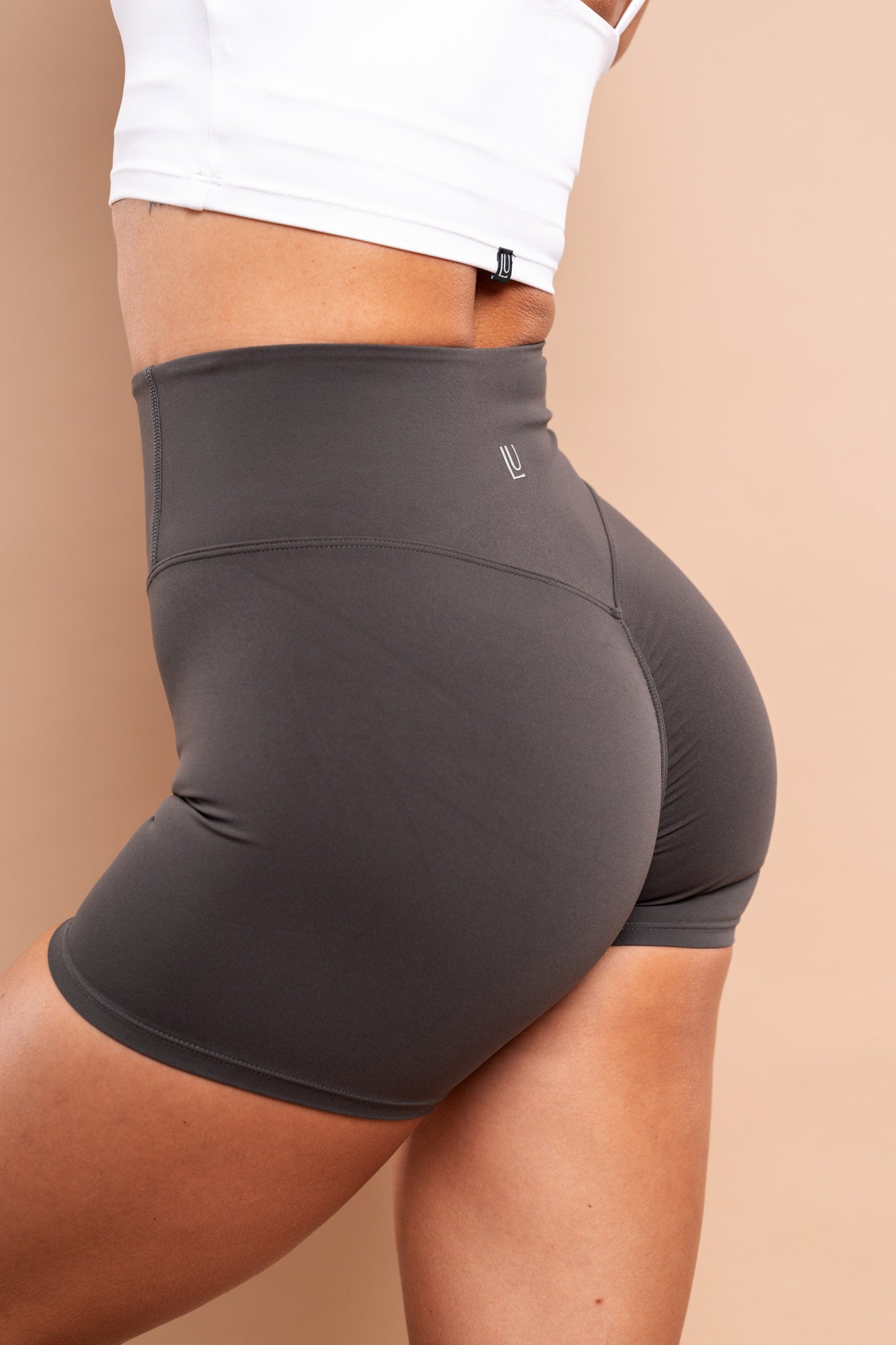 Level Up Shorts Stone Grey