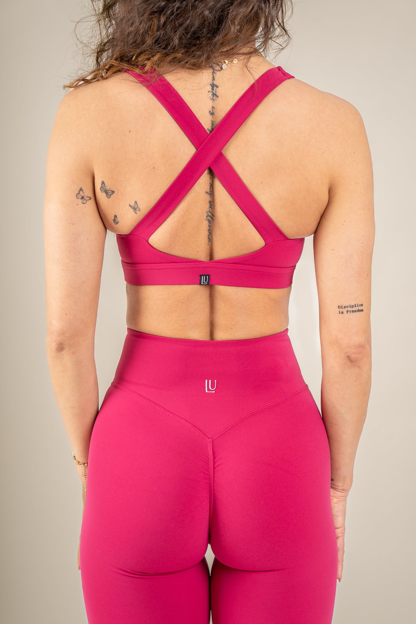 Level Up Sculpt Sports Bra Cherry